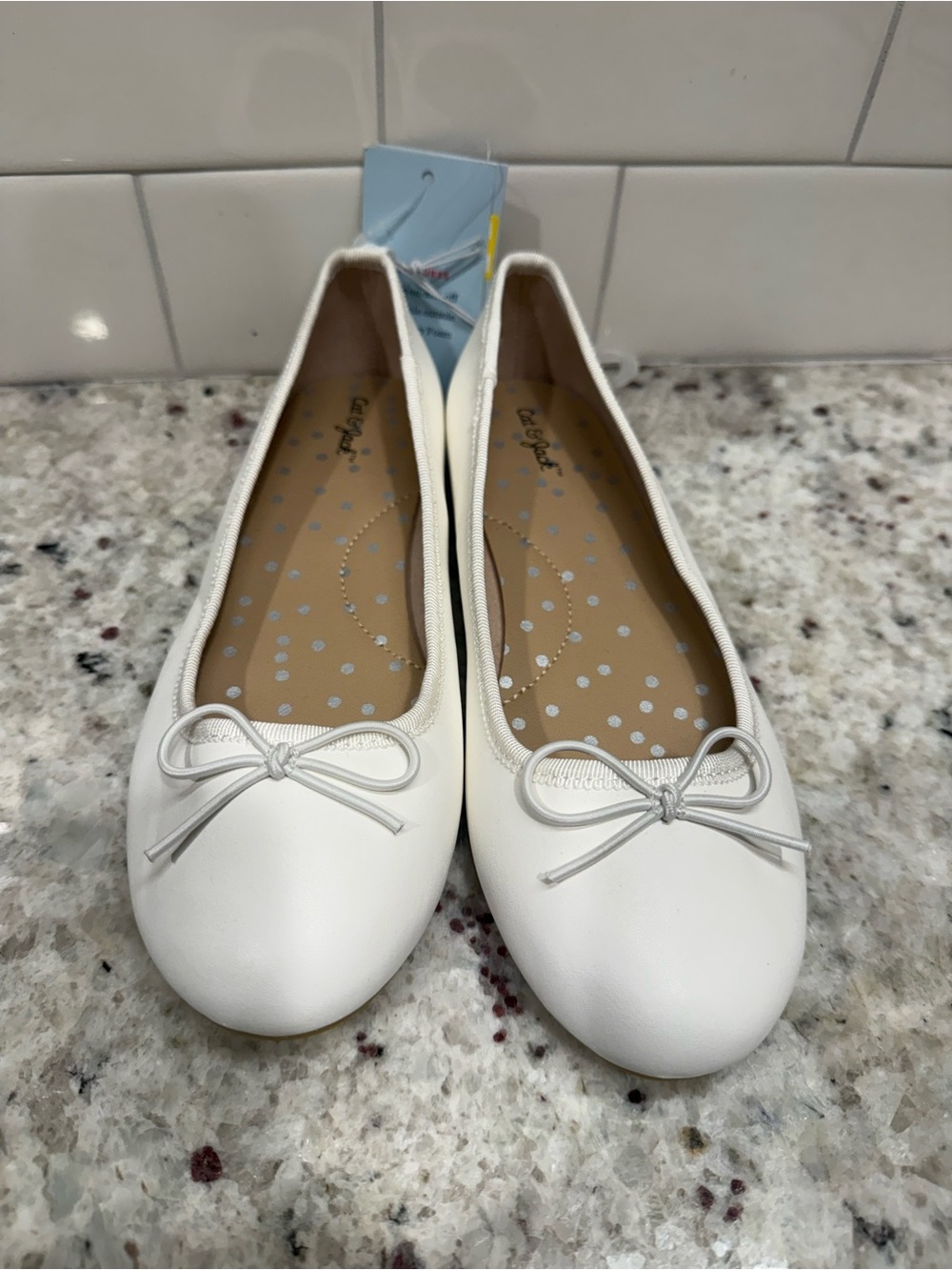 Cat & Jack White Ballet Flats with Bow NWT - Picture 2 of 9